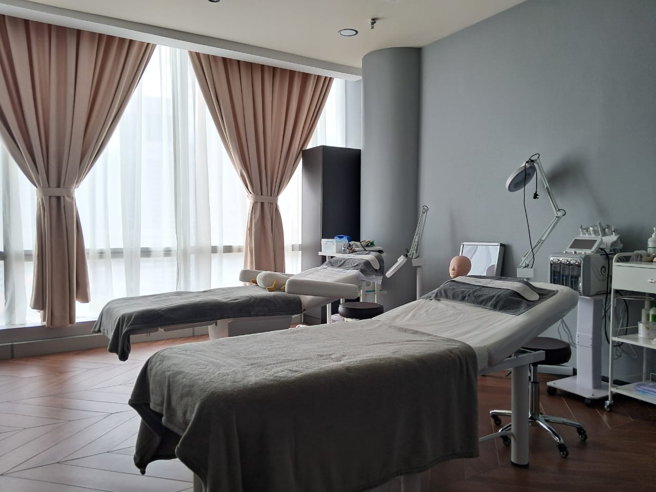 Treatment Room3
